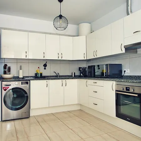 Appartement Ocean View Perfect Sunset Apartment, 4 137m2, Wifi & Bbq